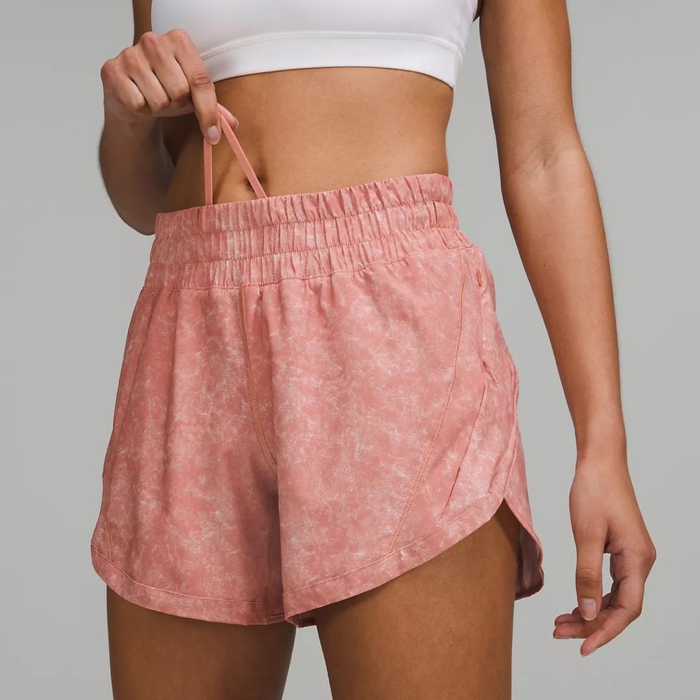 LULULEMON TRACK THAT MID-RISE LINED SHORT